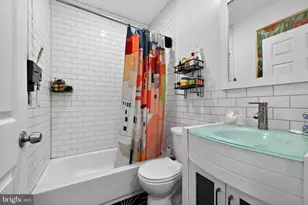 1827 Dudley St, Philadelphia, PA 19145 - Photo 17