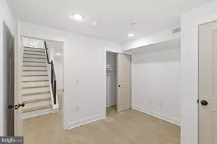 2116 N 7th St, Philadelphia, PA 19122 - Photo 13