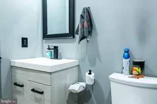 1239 N 19th St, Philadelphia, PA 19121 - Photo 13