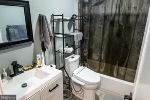 1239 N 19th St, Philadelphia, PA 19121 - Photo 23