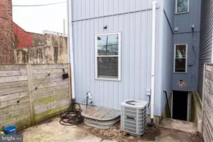 1239 N 19th St, Philadelphia, PA 19121 - Photo 33