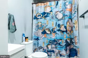 1239 N 19th St, Philadelphia, PA 19121 - Photo 11