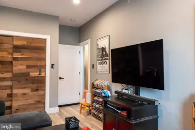 1239 N 19th Street #1, Philadelphia, PA 19121 - Photo 17