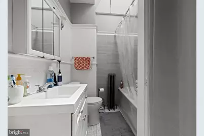 723 S 58th Street, Philadelphia, PA 19143 - Photo 17