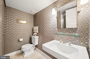 38 St James Ct, Philadelphia, PA 19106 - Photo 15