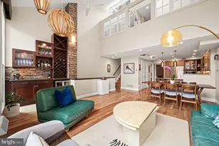 38 St James Ct, Philadelphia, PA 19106 - Photo 5