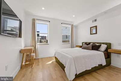 2565 Tulip Street, Philadelphia, PA 19125 - Photo 11