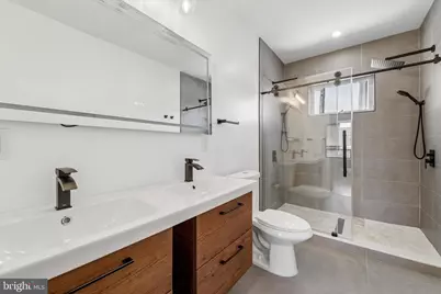 2565 Tulip Street, Philadelphia, PA 19125 - Photo 13