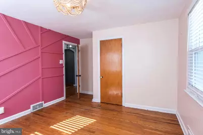 8006 Lawndale St, Philadelphia, PA 19111 - Photo 17