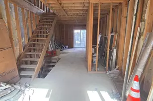 2047 Watkins St, Philadelphia, PA 19145 - Photo 3