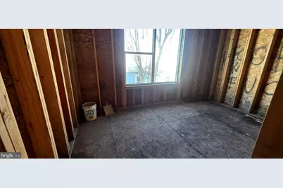 2047 Watkins Street, Philadelphia, PA 19145 - Photo 17