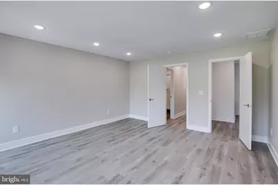 2015 N College Avenue #3, Philadelphia, PA 19121 - Photo 9