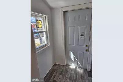 718 S 52nd Street S, Philadelphia, PA 19143 - Photo 11