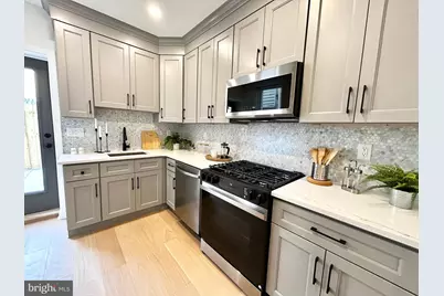 829 N Bucknell Street, Philadelphia, PA 19130 - Photo 5