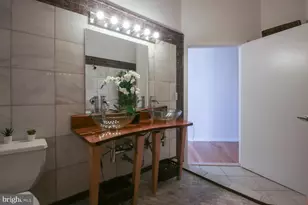 2200 Arch St, Philadelphia, PA 19103 - Photo 13