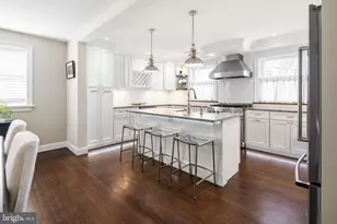 7529 Valley Ave, Philadelphia, PA 19128 - Photo 9