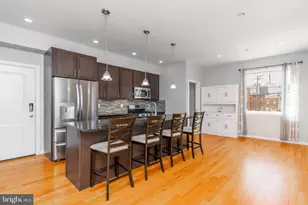 2555 Carpenter St, Philadelphia, PA 19146 - Photo 5