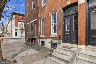 869 N 29th St, Philadelphia, PA 19130 - Photo 23