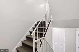 7921 Fairfield St, Philadelphia, PA 19152 - Photo 3