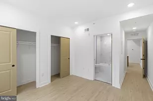 863 N 43rd St, Philadelphia, PA 19104 - Photo 11