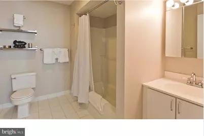 201 S 25th Street #1B-609, Philadelphia, PA 19103 - Photo 7