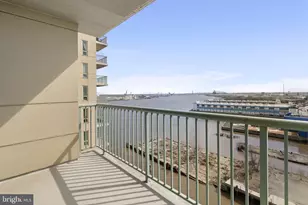 717 S Chris Columbus Blvd, Philadelphia, PA 19147 - Photo 11