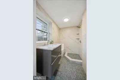 2047 N Randolph Street, Philadelphia, PA 19122 - Photo 17