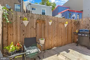 1615 N Cadwallader St, Philadelphia, PA 19122 - Photo 9