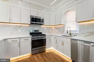 1942 S 56th St, Philadelphia, PA 19143 - Photo 17