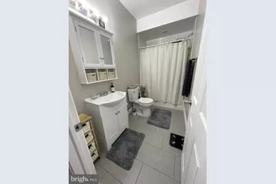 667 N 39th Street #2, Philadelphia, PA 19104 - Photo 7