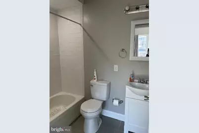 667 N 39th Street #2, Philadelphia, PA 19104 - Photo 9