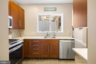 773 N Taylor St, Philadelphia, PA 19130 - Photo 9