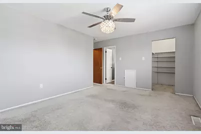 7921 Fairfield Street, Philadelphia, PA 19152 - Photo 11