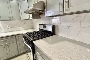 1827 Arnold St, Philadelphia, PA 19152 - Photo 9