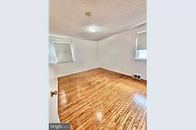 1827 Arnold Street, Philadelphia, PA 19152 - Photo 27