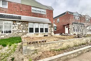 1827 Arnold St, Philadelphia, PA 19152 - Photo 1