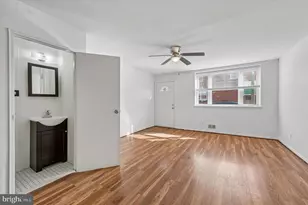 2729 Reed St, Philadelphia, PA 19146 - Photo 9