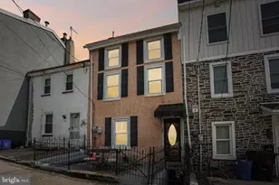 165 Levering St, Philadelphia, PA 19127 - Photo 1