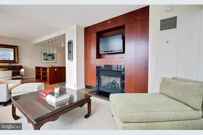 1414 S Penn Square #10F, Philadelphia, PA 19102 - Photo 3