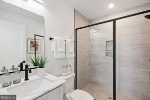 2046 E Lehigh Ave, Philadelphia, PA 19125 - Photo 15