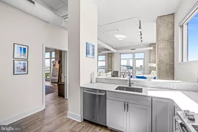 113 N Bread Street #3A9, Philadelphia, PA 19106 - Photo 17