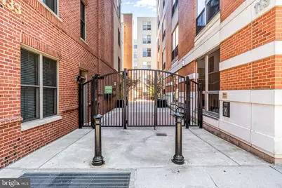 113 N Bread Street #3A9, Philadelphia, PA 19106 - Photo 3