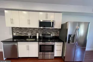 615 N 11th St, Philadelphia, PA 19123 - Photo 3