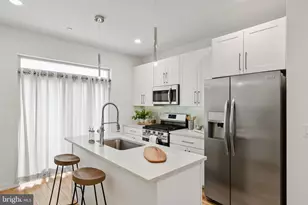 2339 Dickinson St, Philadelphia, PA 19146 - Photo 7