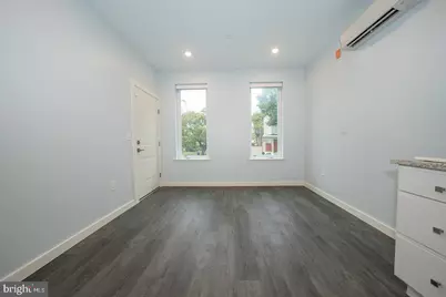 202 W Susquehanna Avenue, Philadelphia, PA 19122 - Photo 5