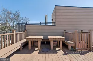 2056 Kater St, Philadelphia, PA 19146 - Photo 25