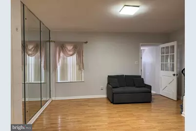 2726 S 8th Street, Philadelphia, PA 19148 - Photo 9