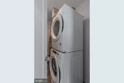 710 N 16th Street #302, Philadelphia, PA 19130 - Photo 13