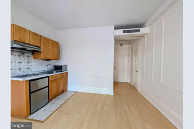 1324 Locust Street #618, Philadelphia, PA 19107 - Photo 9