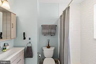 1705 Montrose St, Philadelphia, PA 19146 - Photo 21